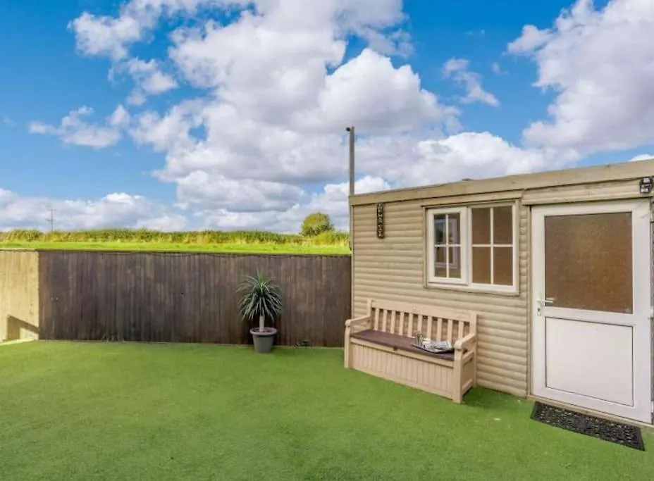 The Corner House Villa Kirby Misperton Holiday home