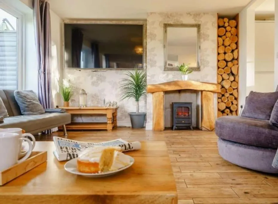 The Corner House Villa Kirby Misperton 0*,