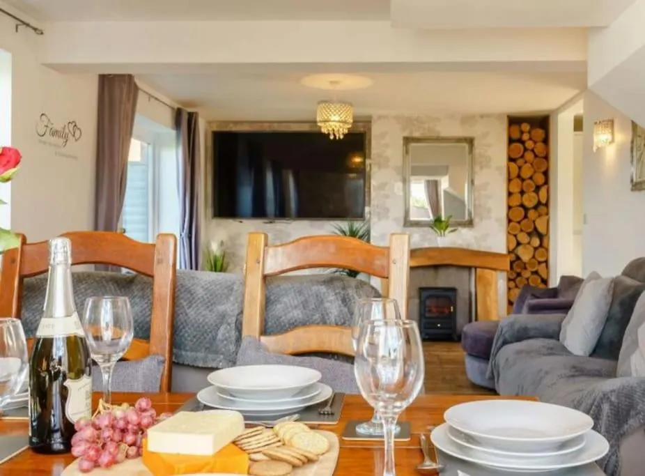 The Corner House Villa Kirby Misperton 0*,